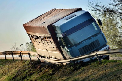 Schützen Sie Ihren LKW gegen einen Unfall